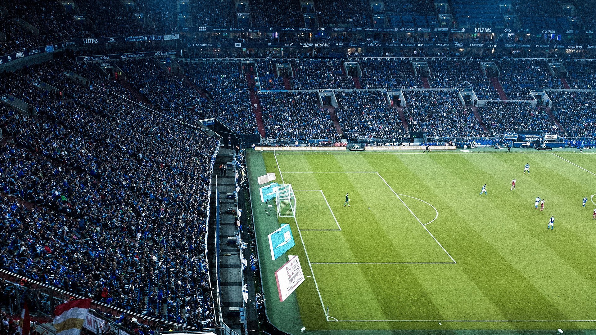 杰伦格林爆发之夜，湖人巅峰对决，雷霆终成背景