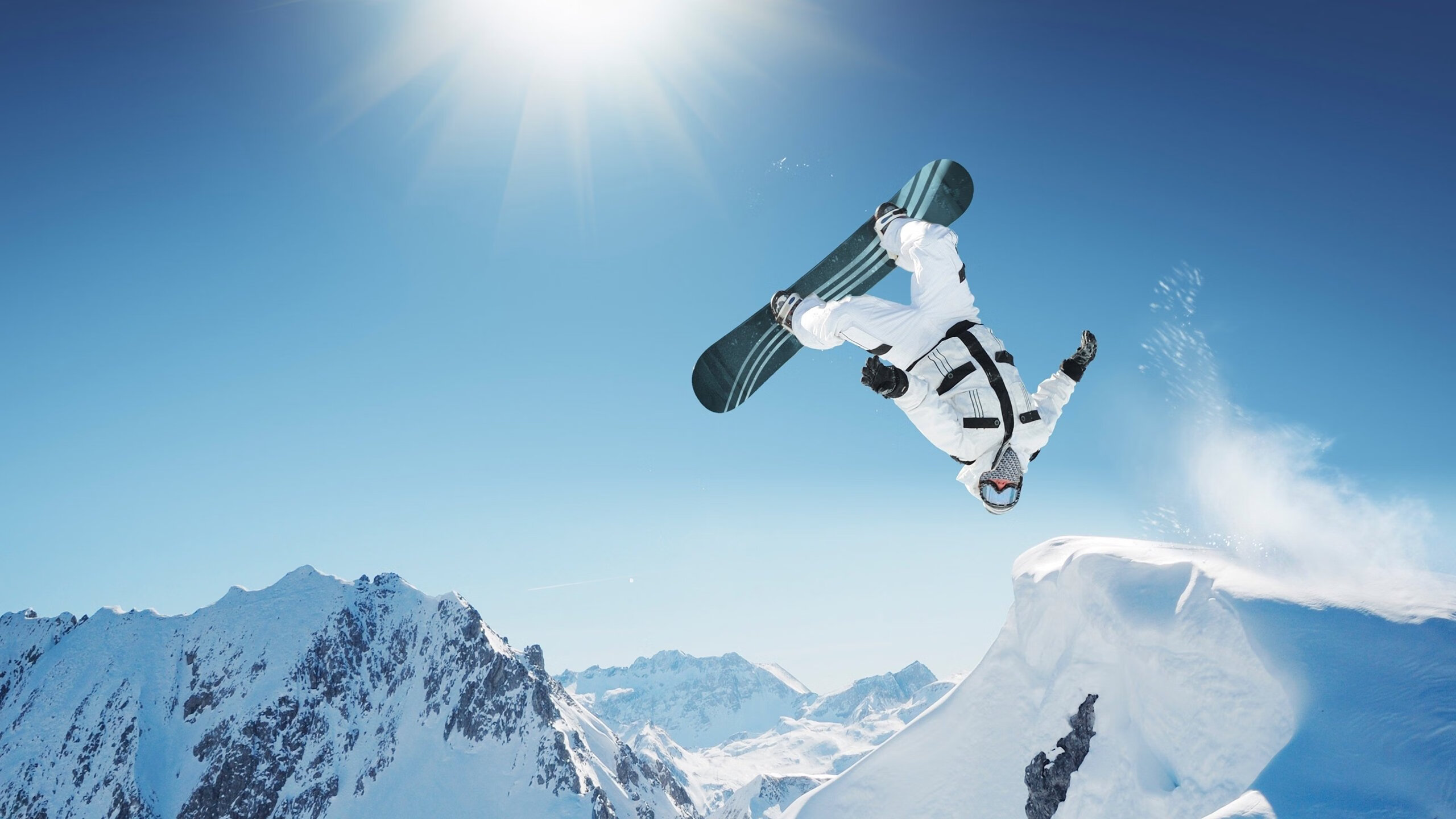 压哨绝杀！德国队热身赛险胜埃及，德甲争冠战前夜的战术预演