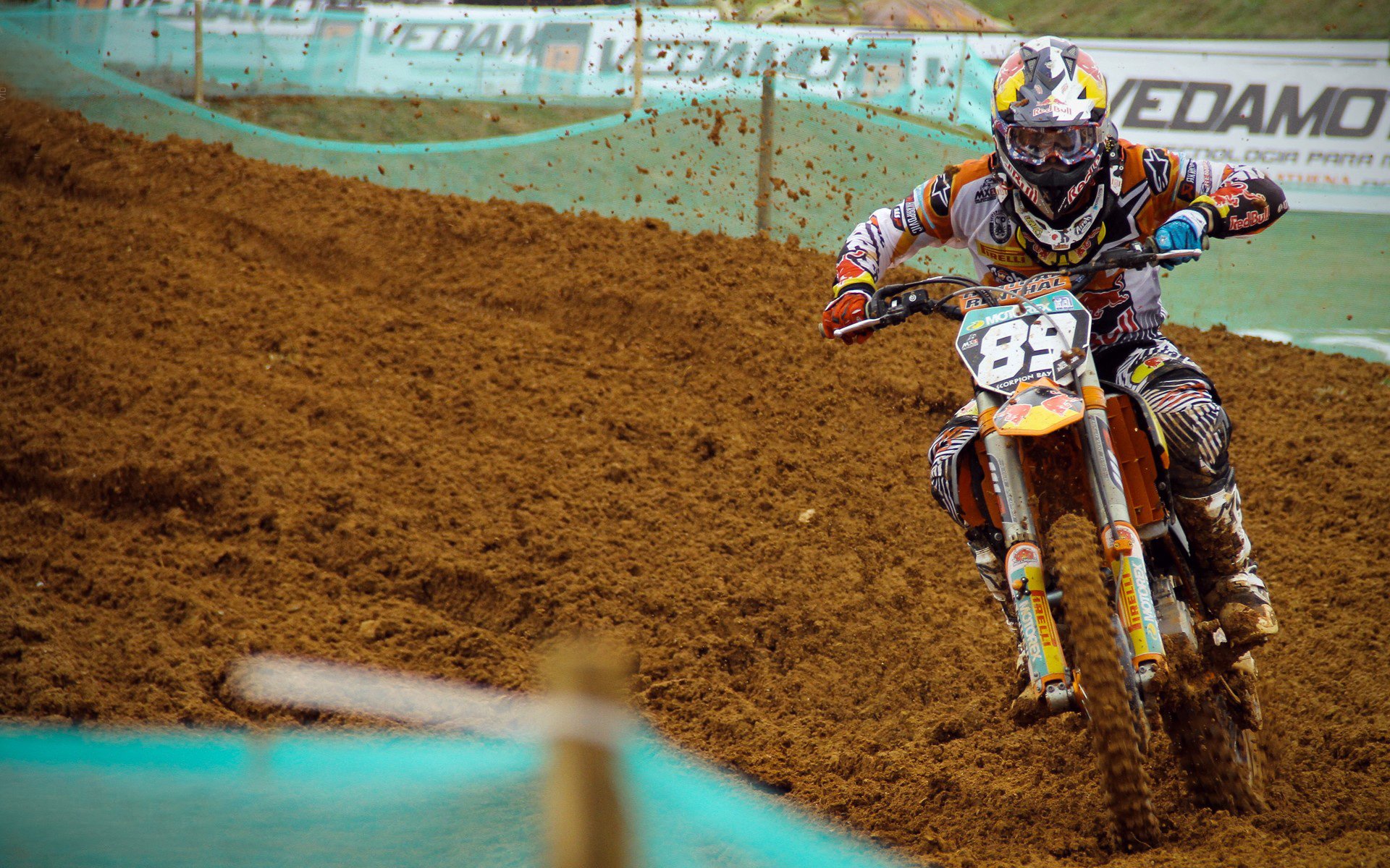 当奥地利战车碾过太极虎，许昕用一记神仙球点燃了整座赛场